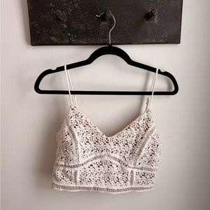 Kendall & Kylie White Lace Crop Top | Size M